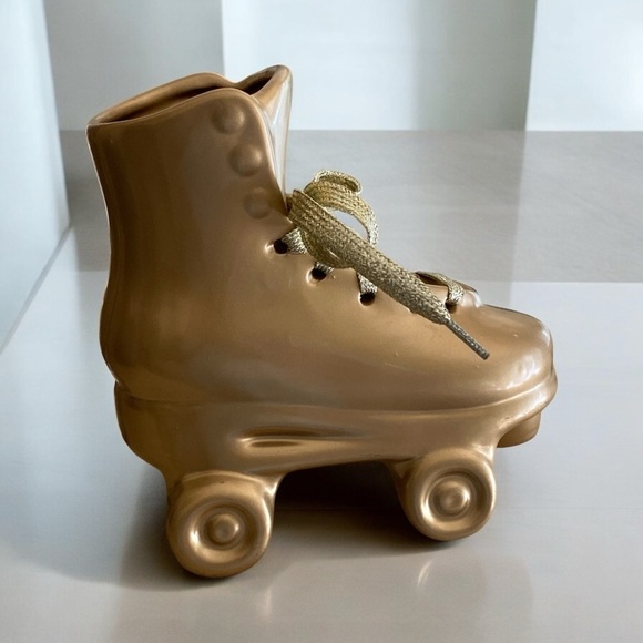 New Gold Ceramic Roller Skate Giftable Barbicore Minimalist Skate Girl SOFTGIRL - Picture 3 of 6